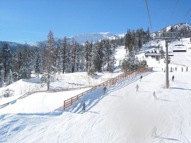 Apartment Summit Ski 2br-2ba, Mammoth Lakes