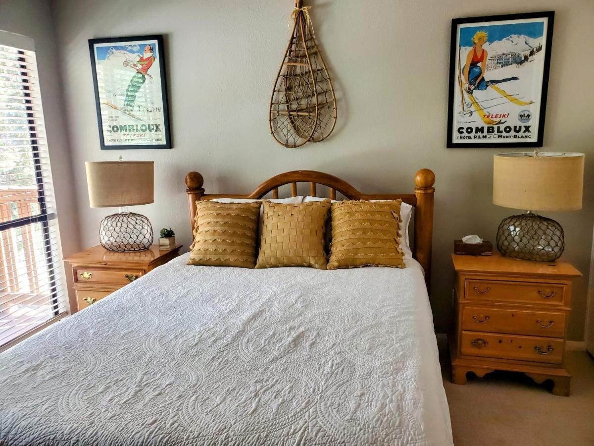 Summit Ski 2br-2ba, *